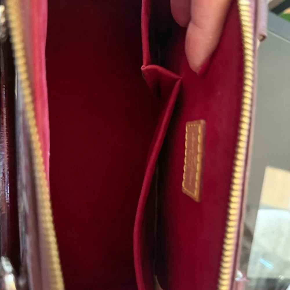 Elegant Burgundy Monogram Satchel - Picture 5 of 15